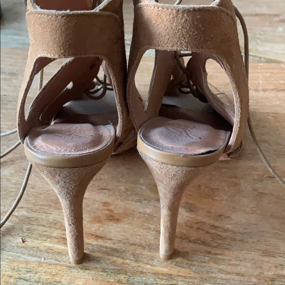 Joie heels - Picture 3 of 8